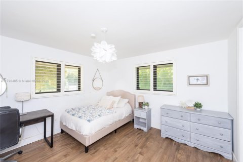 Casa en venta en Pinecrest, Florida, 4 dormitorios, 250.84 m2 № 1708960 - foto 25