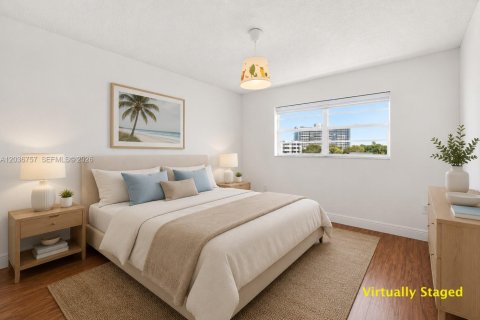 Condo in Miami Beach, Florida, 2 bedrooms № 2088253 - photo 13