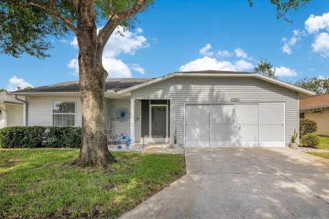 Villa ou maison à vendre à Leesburg, Floride: 2 chambres, 123.65 m2 № 1916627 - photo 1