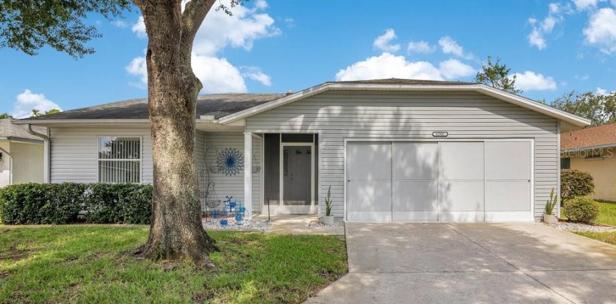 Villa ou maison à Leesburg, Floride 2 chambres, 123.65 m2 № 1916627