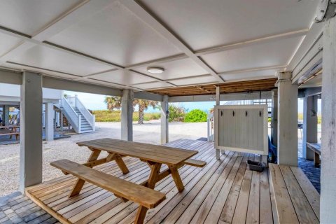 Townhouse in Boca Grande, Florida 2 bedrooms, 118.54 sq.m. № 2429444 - photo 28