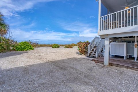 Townhouse in Boca Grande, Florida 2 bedrooms, 118.54 sq.m. № 2429444 - photo 29