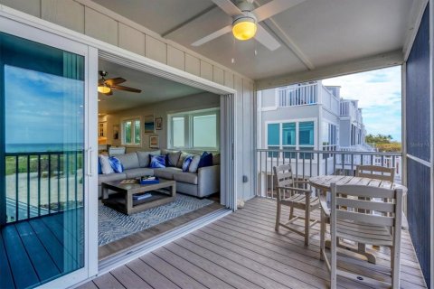 Townhouse in Boca Grande, Florida 2 bedrooms, 118.54 sq.m. № 2429444 - photo 27