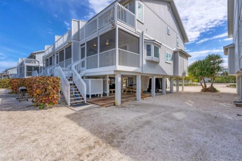 Townhouse in Boca Grande, Florida 2 bedrooms, 118.54 sq.m. № 2429444 - photo 30