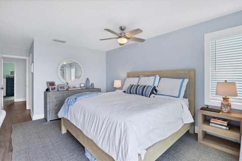 Townhouse in Boca Grande, Florida 2 bedrooms, 118.54 sq.m. № 2429444 - photo 21