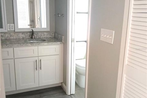 Condominio en alquiler en Tarpon Springs, Florida, 2 dormitorios, 103.59 m2 № 1767156 - foto 7