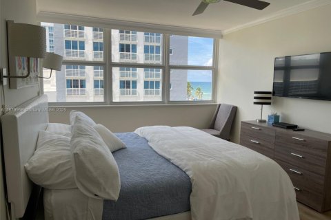 Copropriété à louer à Fort Lauderdale, Floride: 1 chambre, 65.96 m2 № 1921619 - photo 15