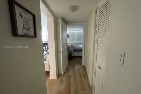 Copropriété à louer à Fort Lauderdale, Floride: 1 chambre, 65.96 m2 № 1921619 - photo 21