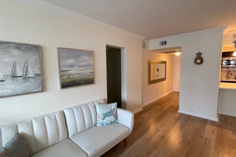Copropriété à louer à Fort Lauderdale, Floride: 1 chambre, 65.96 m2 № 1921619 - photo 26