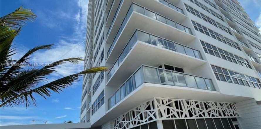 Condo à Fort Lauderdale, Floride, 1 chambre  № 1921619