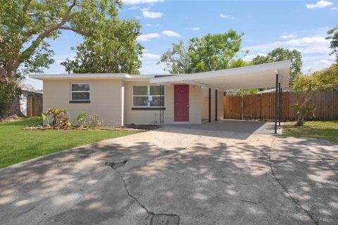 House in Largo, Florida 2 bedrooms, 66.24 sq.m. № 1750143 - photo 12