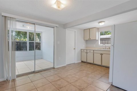 House in Largo, Florida 2 bedrooms, 66.24 sq.m. № 1750143 - photo 26