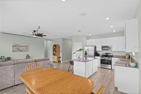 Villa ou maison à vendre à Leesburg, Floride: 4 chambres, 171.87 m2 № 2210185 - photo 19