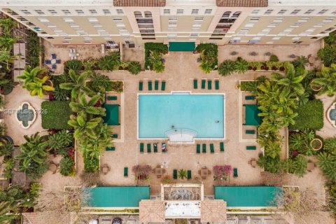 Condominio en alquiler en Fort Lauderdale, Florida, 1 dormitorio, 75.07 m2 № 2025632 - foto 17