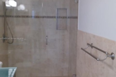 Copropriété à louer à Hialeah, Floride: 3 chambres, 110.18 m2 № 2024266 - photo 20