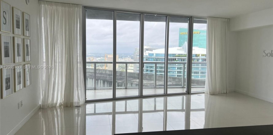 Condo in Miami, Florida, 1 bedroom  № 2170339