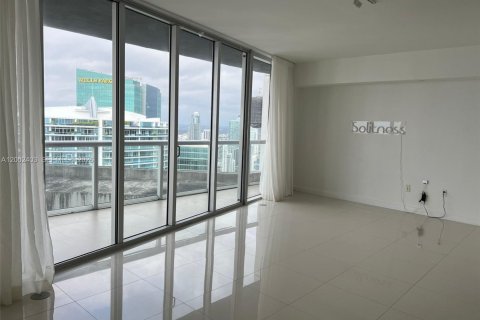 Condo in Miami, Florida, 1 bedroom  № 2170339 - photo 6