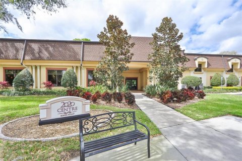 Condo in Sun City Center, Florida, 2 bedrooms  № 2111839 - photo 26