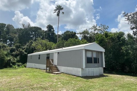 Casa en New Port Richey, Florida 2 dormitorios, 81.75 m2 № 2354182