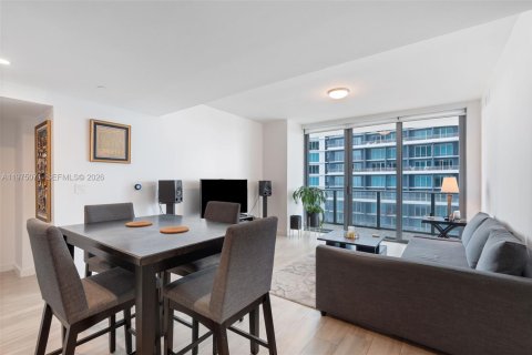 Condominio en alquiler en Miami, Florida, 1 dormitorio, 52.95 m2 № 2041356 - foto 9
