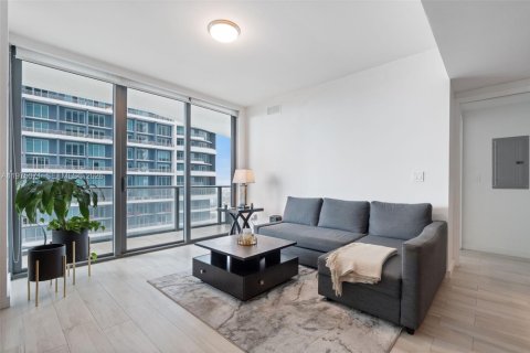 Condominio en alquiler en Miami, Florida, 1 dormitorio, 52.95 m2 № 2041356 - foto 4