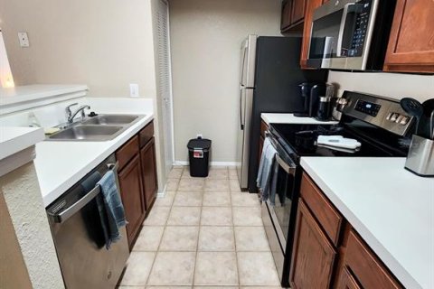 Condominio en alquiler en Kissimmee, Florida, 2 dormitorios, 95.32 m2 № 1843124 - foto 14