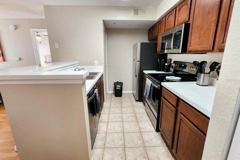 Condominio en alquiler en Kissimmee, Florida, 2 dormitorios, 95.32 m2 № 1843124 - foto 13