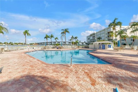 Copropriété à vendre à Saint Petersburg, Floride: 2 chambres, 107.77 m2 № 2204063 - photo 28