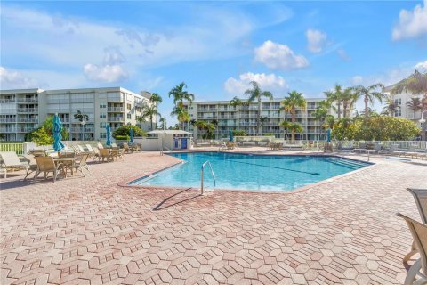 Copropriété à vendre à Saint Petersburg, Floride: 2 chambres, 107.77 m2 № 2204063 - photo 29
