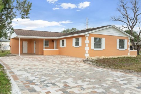 Купить виллу или дом в Орландо, Флорида 4 комнаты, 122.35м2, № 1517731 - фото 1