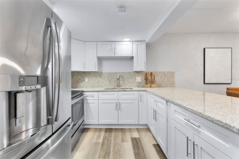 Купить виллу или дом в Орландо, Флорида 4 комнаты, 122.35м2, № 1517731 - фото 5