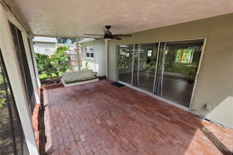 Villa ou maison à vendre à Saint Petersburg, Floride: 2 chambres, 84.54 m2 № 1912828 - photo 16