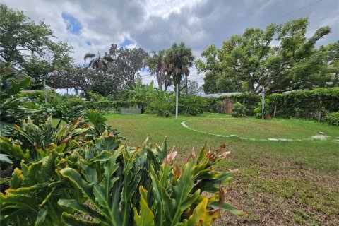 Villa ou maison à vendre à Saint Petersburg, Floride: 2 chambres, 84.54 m2 № 1912828 - photo 19
