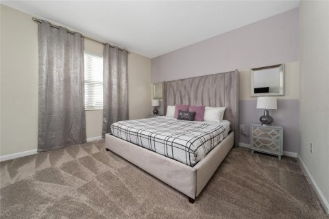 Condo in Davenport, Florida, 3 bedrooms  № 1616122 - photo 23