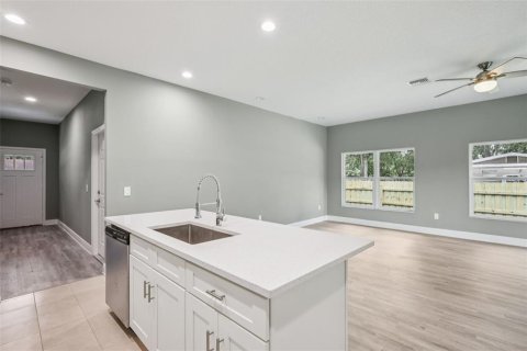 Apartamento en alquiler en Tampa, Florida, 3 dormitorios, 111.95 m2 № 1810106 - foto 19