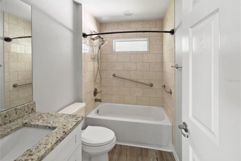 House in Ocala, Florida 3 bedrooms, 128.95 sq.m. № 1903882 - photo 19