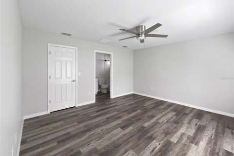 House in Ocala, Florida 3 bedrooms, 128.95 sq.m. № 1903882 - photo 12
