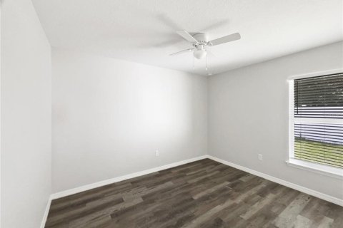 House in Ocala, Florida 3 bedrooms, 128.95 sq.m. № 1903882 - photo 15