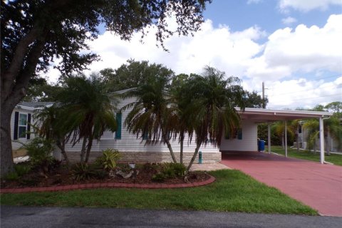 Appartement à North Port, Floride 2 chambres, 111.11 m2 № 2329857
