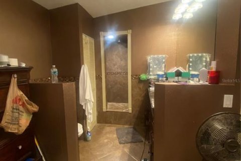 Купить виллу или дом в Ориндж-Сити, Флорида 12 комнат, 310.39м2, № 2225541 - фото 11