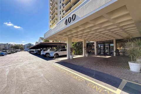 Condominio en venta en Clearwater, Florida, 2 dormitorios, 115.2 m2 № 2352360 - foto 4