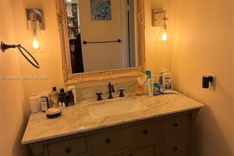 Copropriété à vendre à Miami Beach, Floride: 1 chambre, 85.28 m2 № 2032542 - photo 5