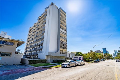 Copropriété à vendre à Miami Beach, Floride: 1 chambre, 85.28 m2 № 2032542 - photo 19