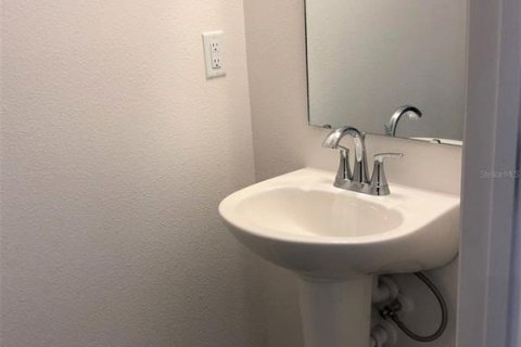 Townhouse in Lakeland, Florida 3 bedrooms, 157.38 sq.m. № 1849685 - photo 6