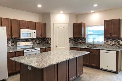 Townhouse in Lakeland, Florida 3 bedrooms, 157.38 sq.m. № 1849685 - photo 13