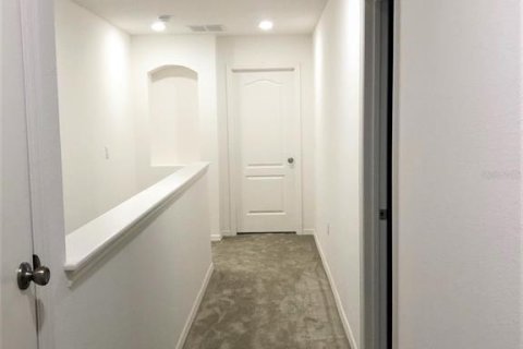 Townhouse in Lakeland, Florida 3 bedrooms, 157.38 sq.m. № 1849685 - photo 25