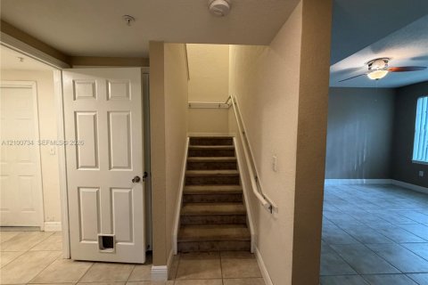 Copropriété à louer à Coral Springs, Floride: 2 chambres, 111.76 m2 № 2407753 - photo 17