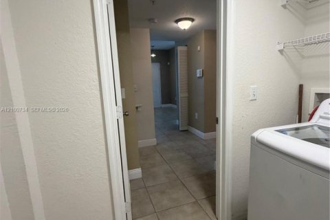Copropriété à louer à Coral Springs, Floride: 2 chambres, 111.76 m2 № 2407753 - photo 19