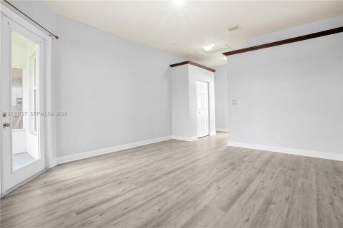 Купить виллу или дом в Уэстон, Флорида 4 спальни, 230.03м2, № 2085979 - фото 19