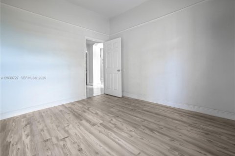 Купить виллу или дом в Уэстон, Флорида 4 спальни, 230.03м2, № 2085979 - фото 26